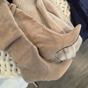 Light beige slouchy boots